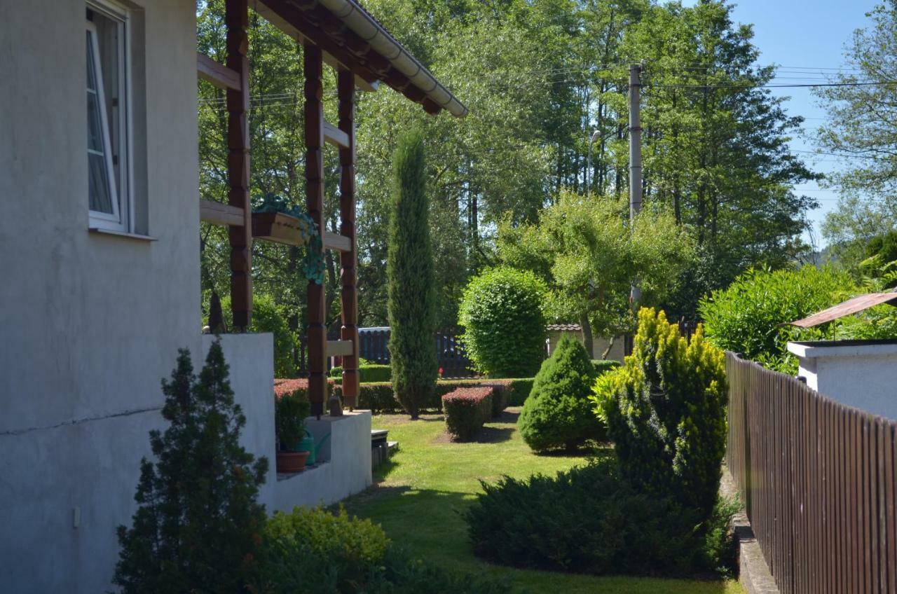 Pension Eric Ostrov  Exterior photo